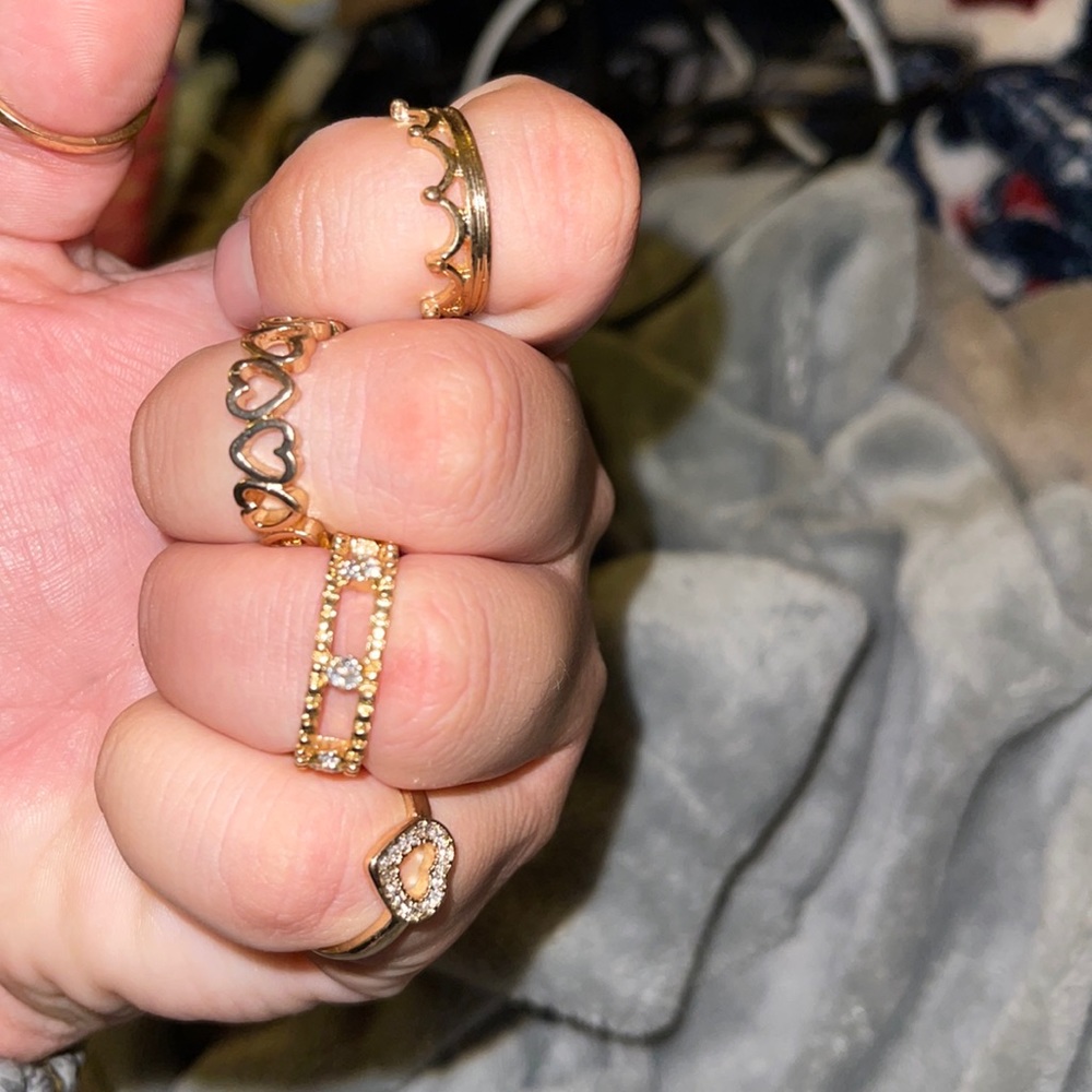 6 cheap rings, fake gold